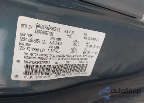 2006 Chrysler Town & Country from USA, damaged, VIN 1A4GP45R36B745583